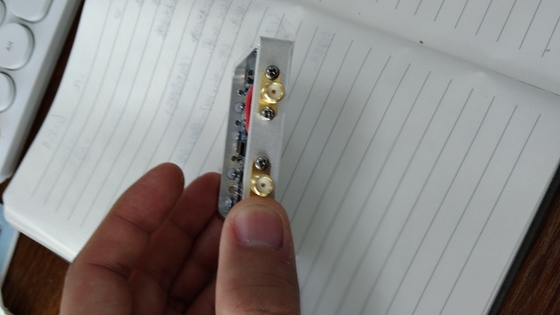 Amplifier RF Bidirectional Dual Frekuensi 2.4GHz 5.8GHz 4W Dengan Amplifikasi Sinyal